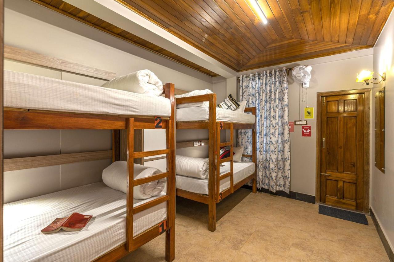 Zostel Shillong Hostel Bagian luar foto