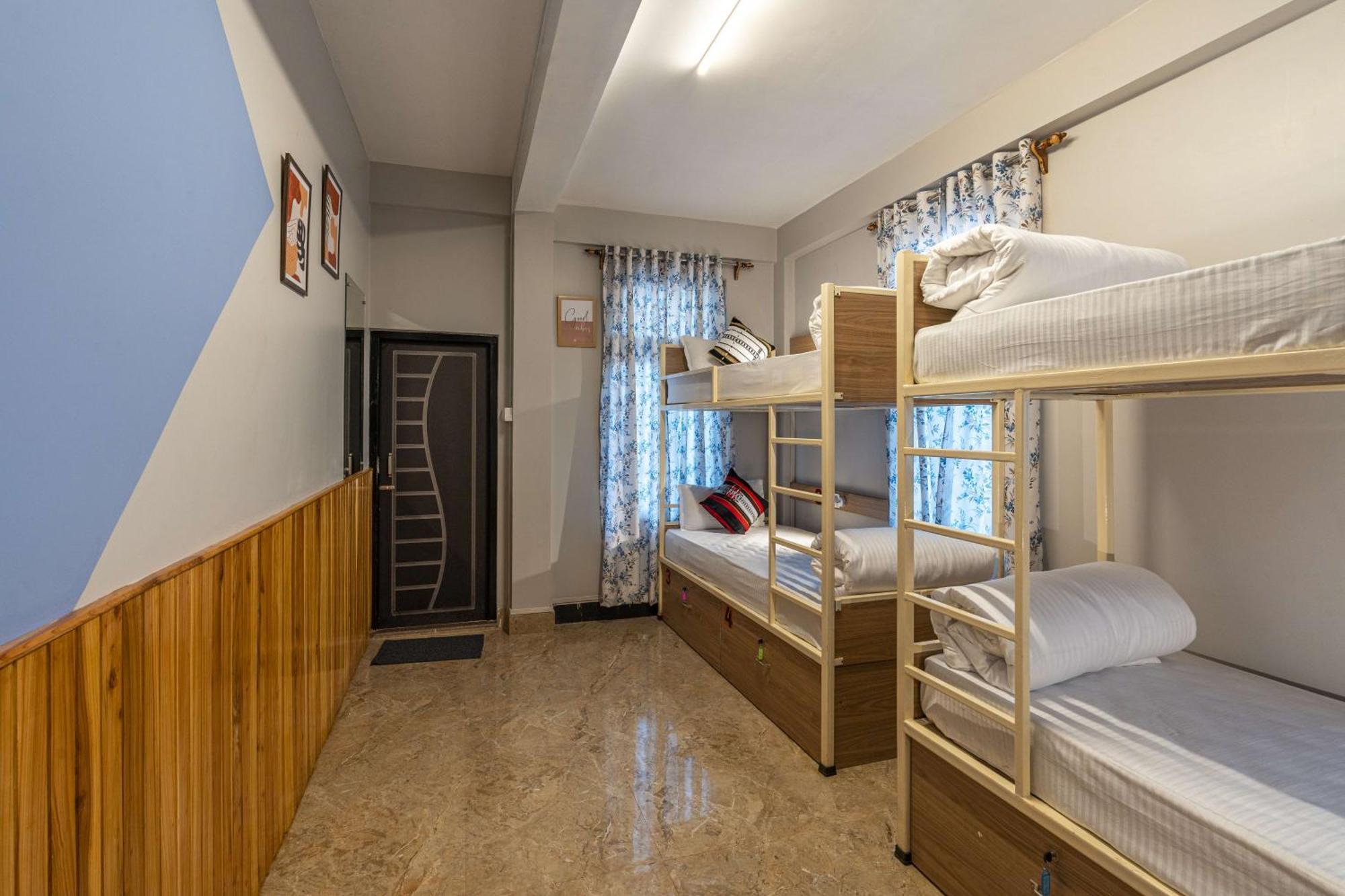 Zostel Shillong Hostel Bagian luar foto