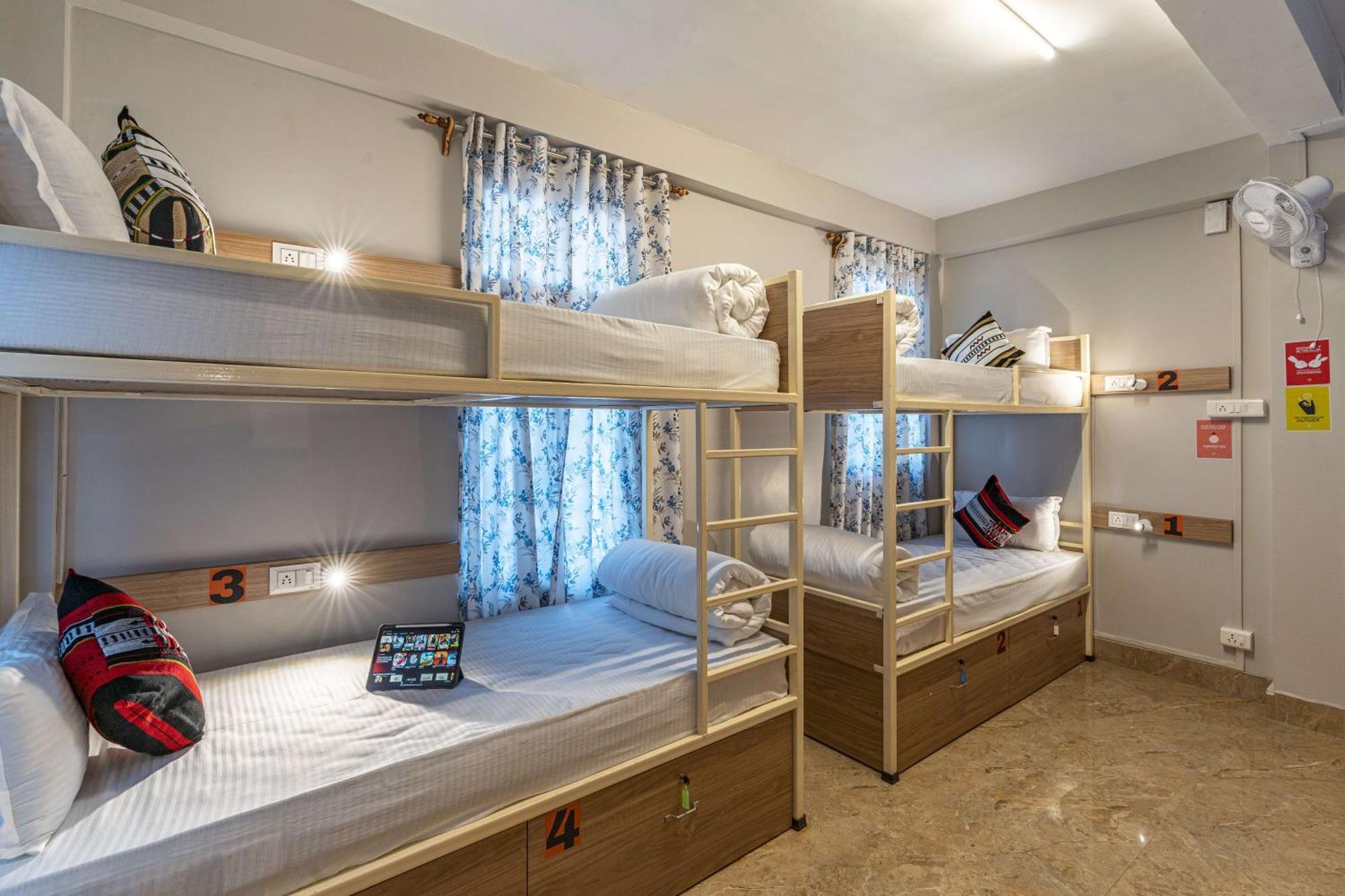 Zostel Shillong Hostel Bagian luar foto
